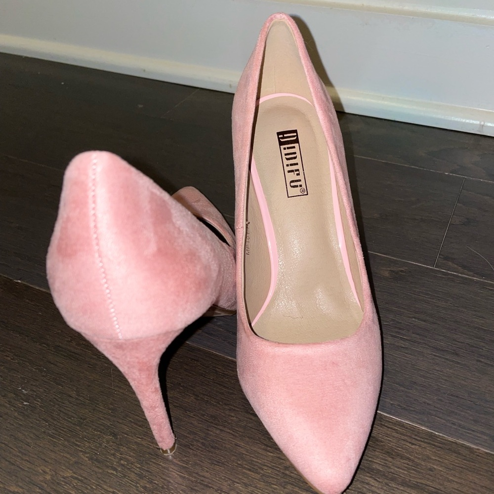 Pumps - Picture 3 of 3